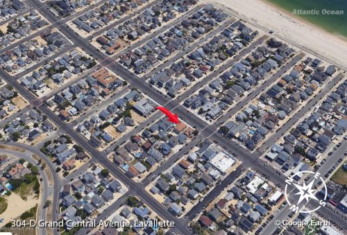 304 Grand Central Ave, Lavallette, NJ 08735-2168