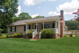 2484 Rockcrusher Rd, Lexington NC  27292-1713 exterior