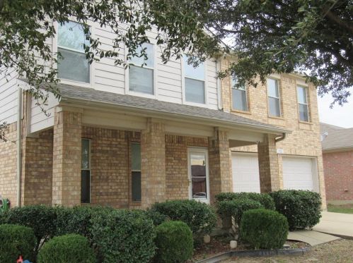 1701 Little Deer Ln, Fort Worth TX  76131-5424 exterior