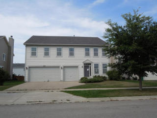 2670 Hennig Rd, Pingree Grove, IL 60140-9096