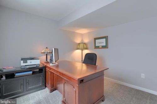 1518 Sunset Ave, Lancaster PA  17601-4328 exterior