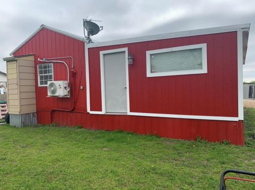 8997 Leroy Rd, Princeton TX 75407-4056 exterior