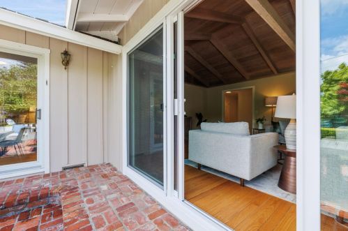 911 Echo Dr, Los Altos CA  94024-4874 exterior