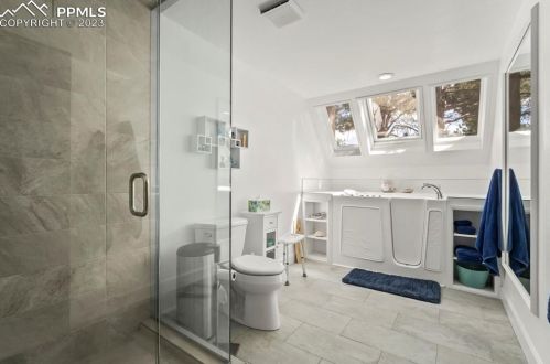 19080 Shadowood Dr, Woodmoor CO 80132-8937 exterior