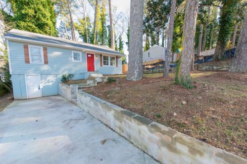 1264 Lockwood Dr, Atlanta, GA 30311-3530