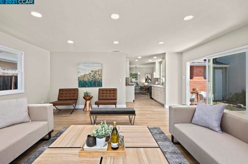 2060 Belmont Rd, Concord CA  94520-3902 exterior