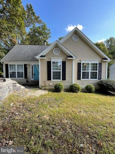 12 Brentwood Ln, Fredericksburg, VA 22405-6314