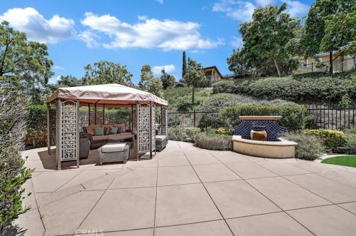 102 Bottlebrush, Irvine CA  92603-0687 exterior