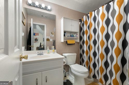 131 Northwind Dr, Stockbridge GA  30281-6283 exterior