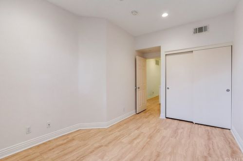 503 Larkridge, Irvine CA  92618-4017 exterior