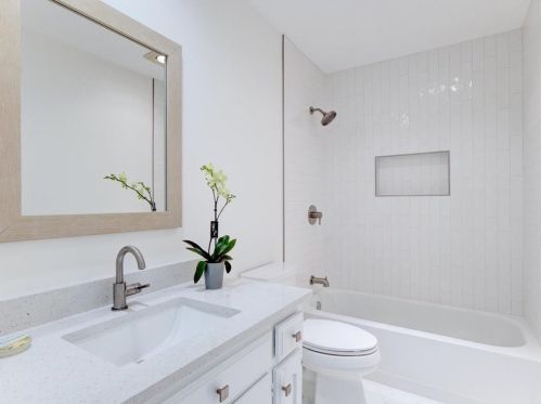 2923 Allister St, Dallas TX  75229-2460 exterior