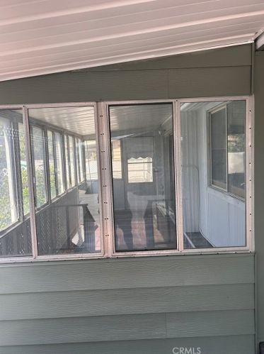 525 Gilbert St, Anaheim CA  92801-5034 exterior