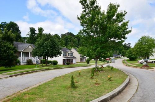 1628 Boxcar Pl, Conyers GA  30013-1590 exterior
