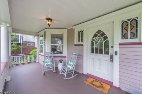 10 Waterbury Rd, Montclair, NJ 07043-1714