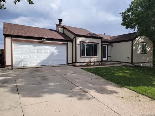 10860 Albion Dr, Denver, CO 80233-3722