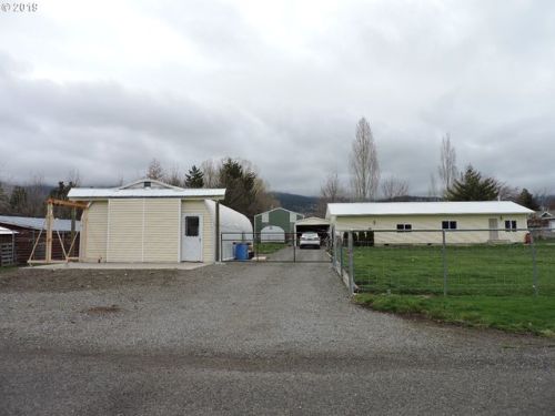 1601 Bryan St, Cove, OR 97824-8765