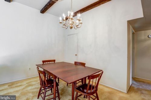 45 Valleybrook Dr, Lancaster PA  17601-4612 exterior