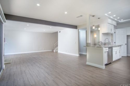 35104 Mission Hills Dr, Rancho Mirage, CA 92270-1328