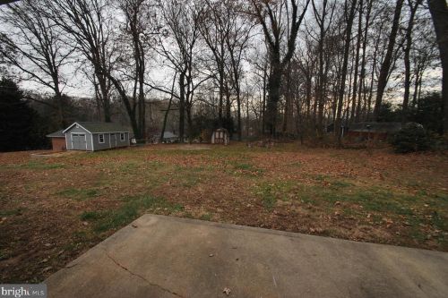 412 Streamside Dr, Fallston MD  21047-2806 exterior