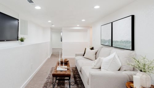 115 Emerson St, Denver CO  80210-1619 exterior