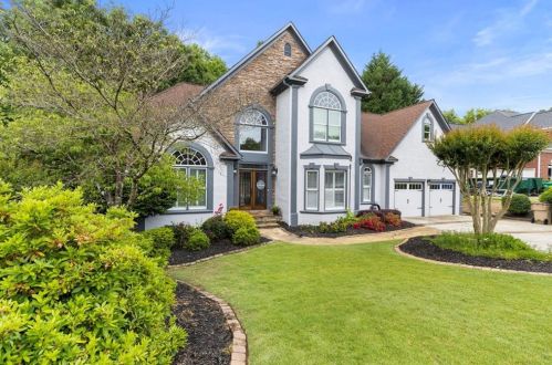 6028 Twinpoint Way, Holly Springs, GA 30189-2570