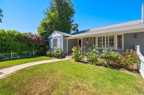 14423 Greenleaf St, Van Nuys, CA 91423-4015
