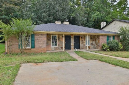 5381 Ridgemere Ct, Stone Mountain, GA 30083-6805