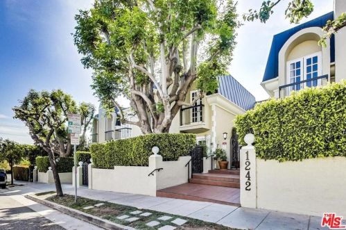 1242 Berkeley St, Santa Monica, CA 90404-1655