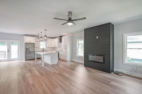 874 Grand Ave, Atlanta GA  30318-4707 exterior