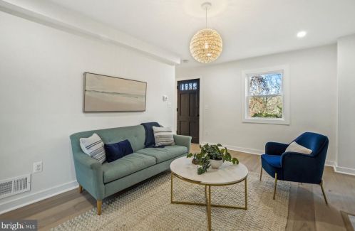 2906 Stanton Ave, Silver Spring MD  20910-1217 exterior