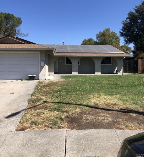750 Compass Ct, Vacaville, CA 95687-4715