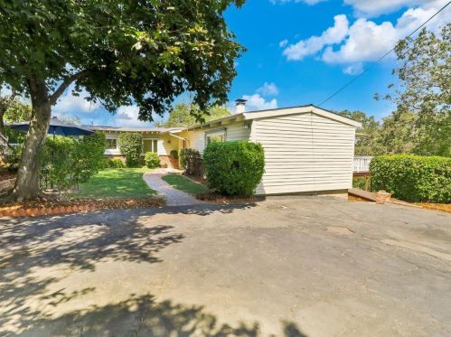 140 Riverview Dr, Auburn, CA 95603-5728