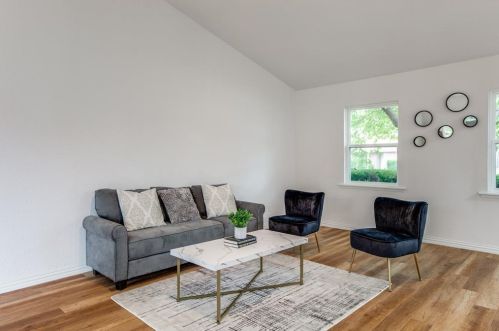 2605 Western Dr, Garland TX  75042-5666 exterior