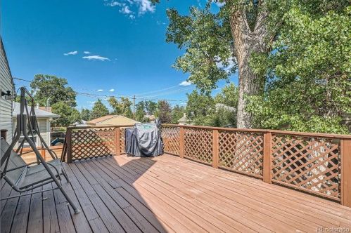 3920 Lincoln St, Englewood CO 80113-4645 exterior