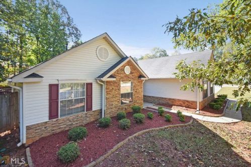 301 Autumn Way, Hampton, GA 30228-2789