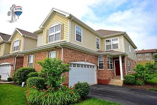 508 Bobby Ann Ct, Keeneyville, IL 60172-0075