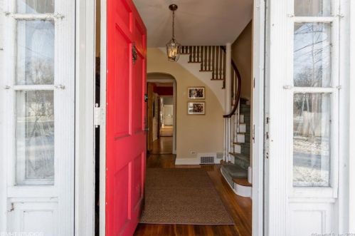 150 Chestnut Hill Rd, Norwalk, CT 06851-1912