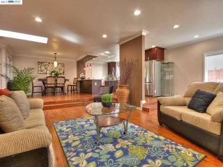 39546 Plumas Ct, Fremont, CA 94538-1251