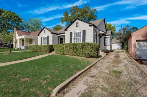 3800 Harley Ave, Fort Worth, TX 76107-4082