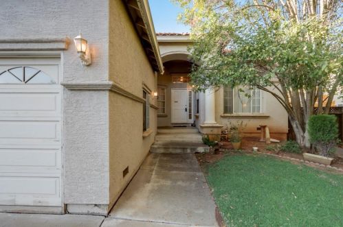 321 Wright Ave, Morgan Hill, CA 95037-4244