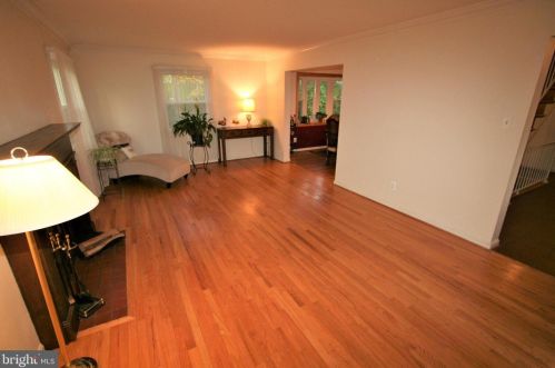 10405 Kinloch Rd, Silver Spring MD 20903-1243 exterior