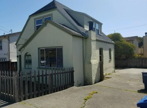 1031 Chadbourne Ave, Millbrae, CA 94030-2305