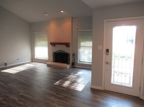 9504 Lea Shore St, Fort Worth TX  76179-3223 exterior