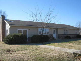 302 Sunset St, Stockton, MO 65785-9399