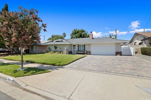 841 Gladstone St, La Verne, CA 91750-3835