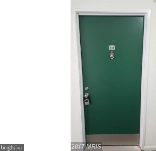 15544 Horseshoe Ln, Woodbridge, VA 22191-4125