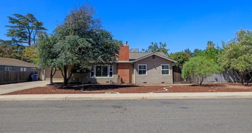 2325 Waldorf Dr, Turlock, CA 95382-2107