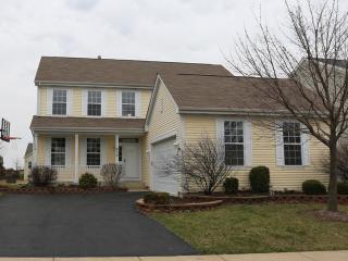 630 Shepherd Ln, Geneva, IL 60134-4468