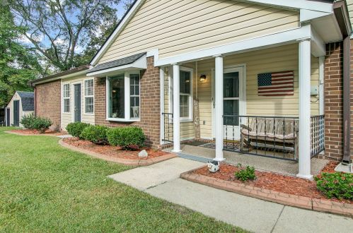 9520 Raven Dr, Ladson SC  29456-4924 exterior