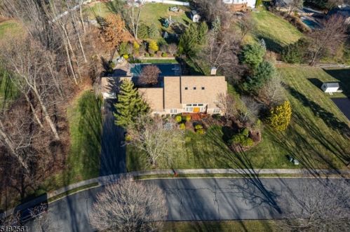 4 Theodore Dr, Dover NJ  07869-1913 exterior